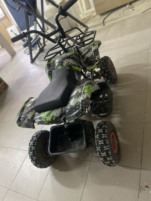 Продам детский квадрик электро