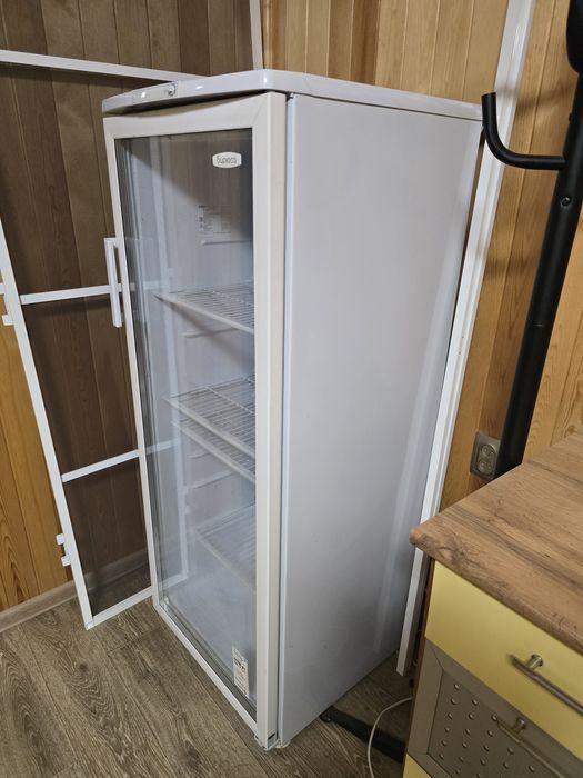 Продам холодильник  Бирюса в отличном состоянии