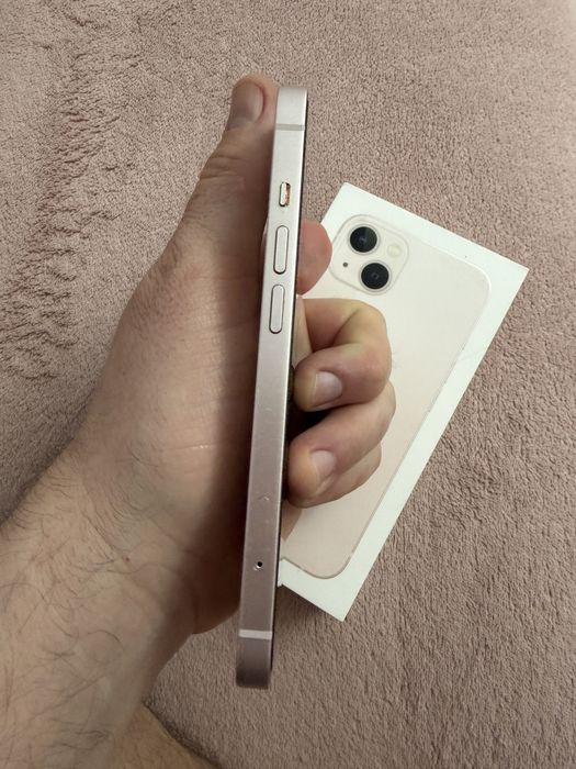 Vand iphone 13 128 Gb culoare roz/pink