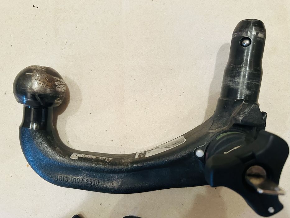 Теглич за Мерцедес