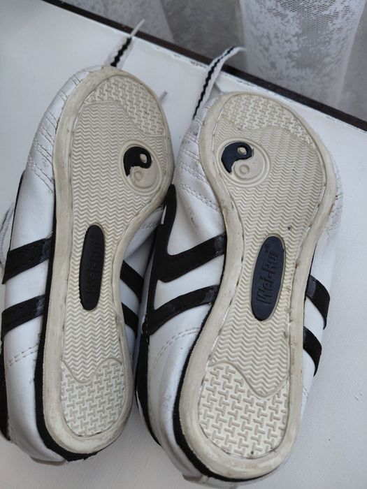 Кросовки  для борьбы , бокса тек вон до и тд