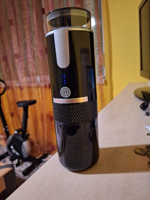 Безжична преносима кафе машина