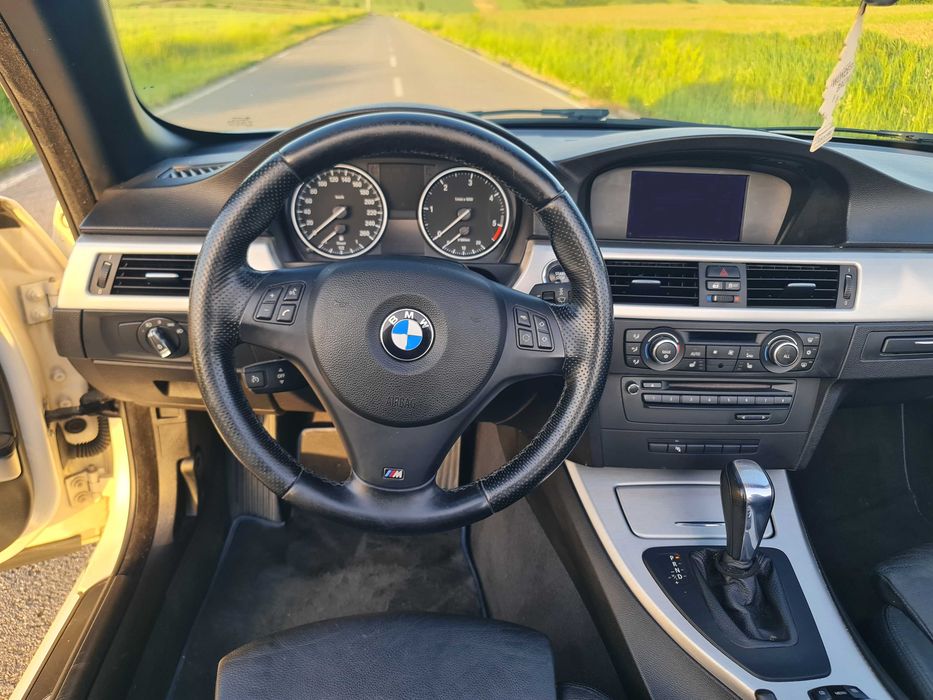 BMW 320d cabrio E93, 2012, automat, Edition M, distributie noua