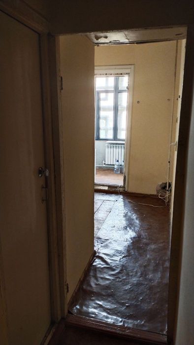 1 xonali kvartira ijaraga beriladi.