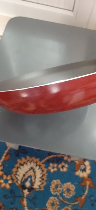 Продам сковороды и блинницу