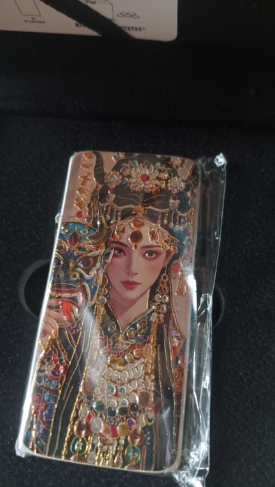 Продам на подарок зажигалки