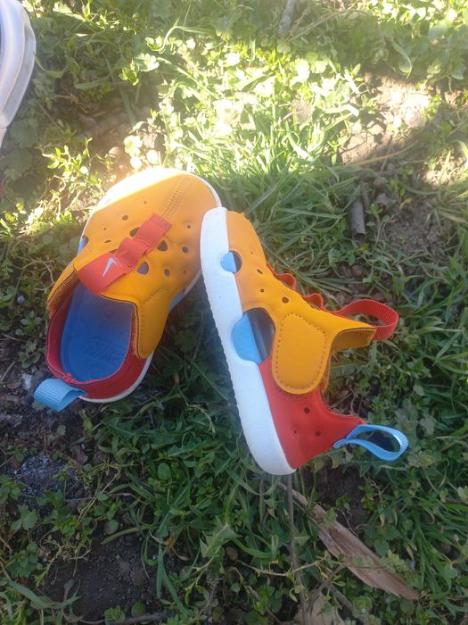 Детски сандали и маратонки