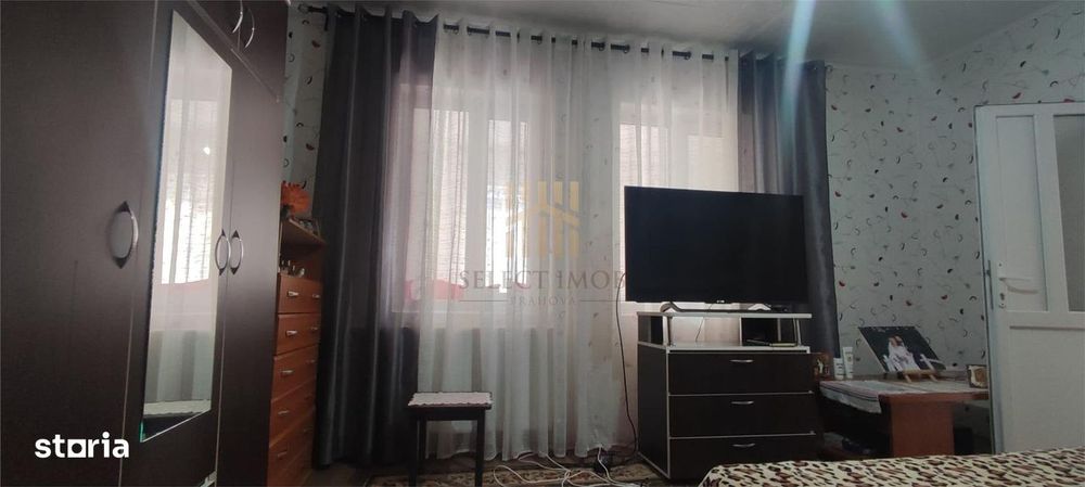 Casa cu livada de vanzare