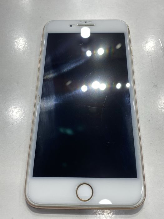 Iphone 8+ samarqand chelak gooo