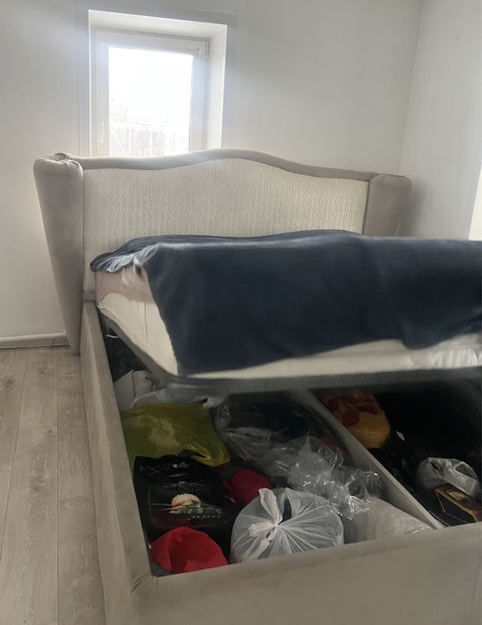 Кровать двухспальная