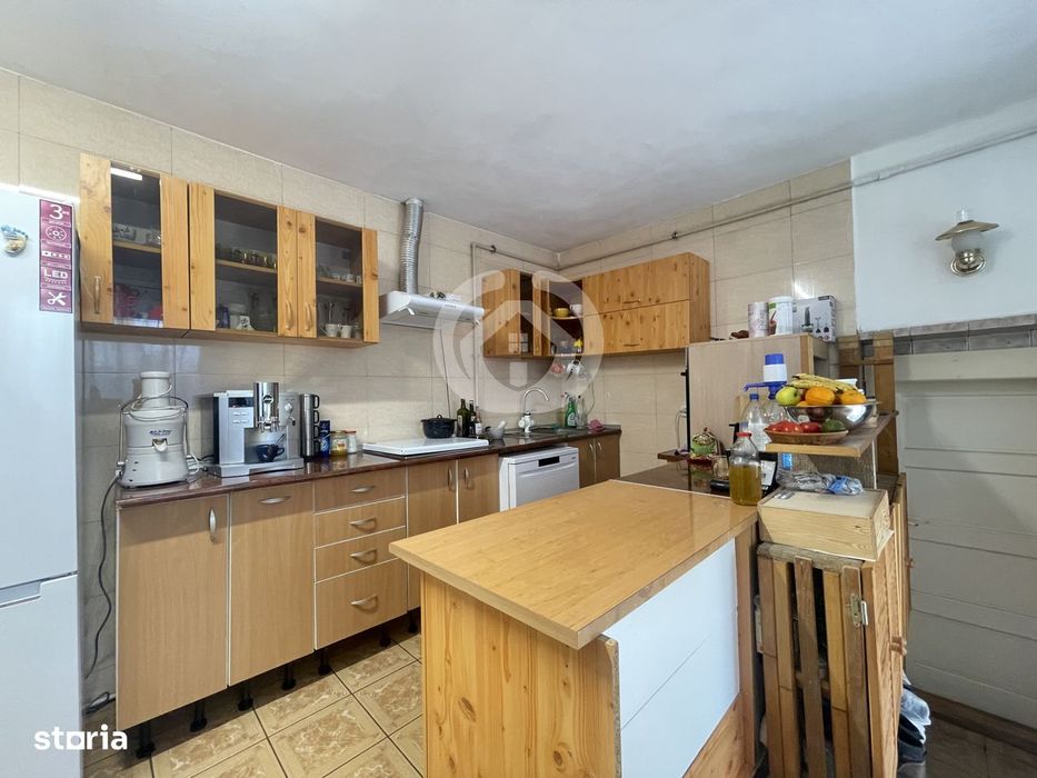 Casa individuala cu 5 camere si 434 mp teren – Sibiu