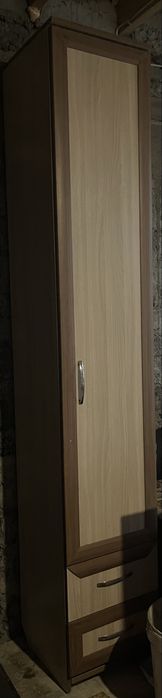 Продам 2 шкафа пенала