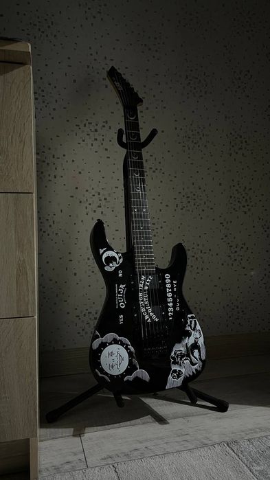 Электрогитара esp