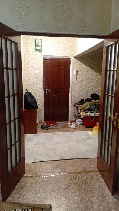 3х ком. кв. продам в 10мкр дом 35