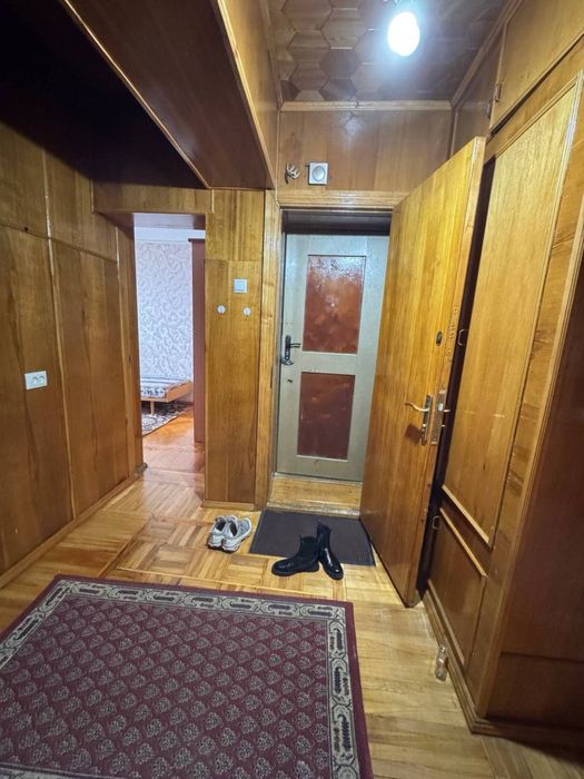 Продается 3-комнатеая квартира, Буз Базар, метро Буюк Ипак Йули