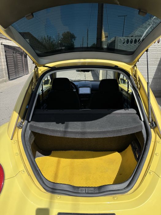 Volkswagen Beetle 2003 2.0