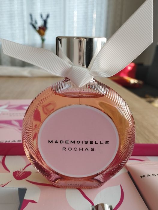 Парфюм Rochas Madmoasel