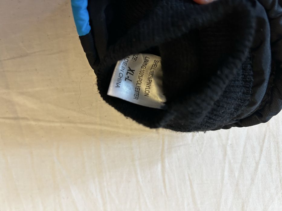 Зимни кожени ръкавици