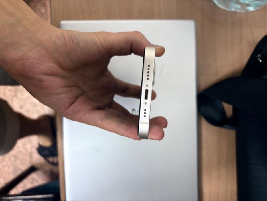 Айфон 13 128гб в ремонте не был