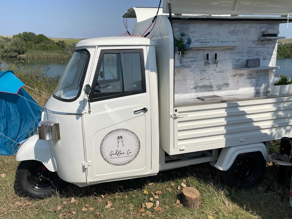 Мобилен бар / Електрическа реплика на Piaggio Ape