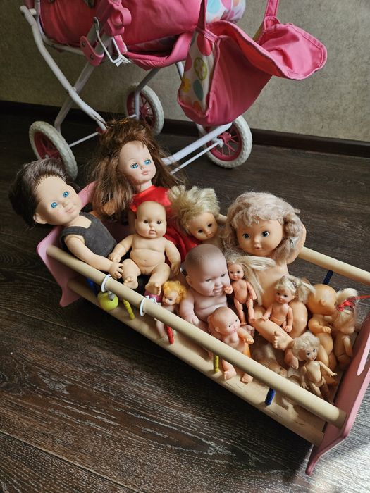 Детские игрушки.