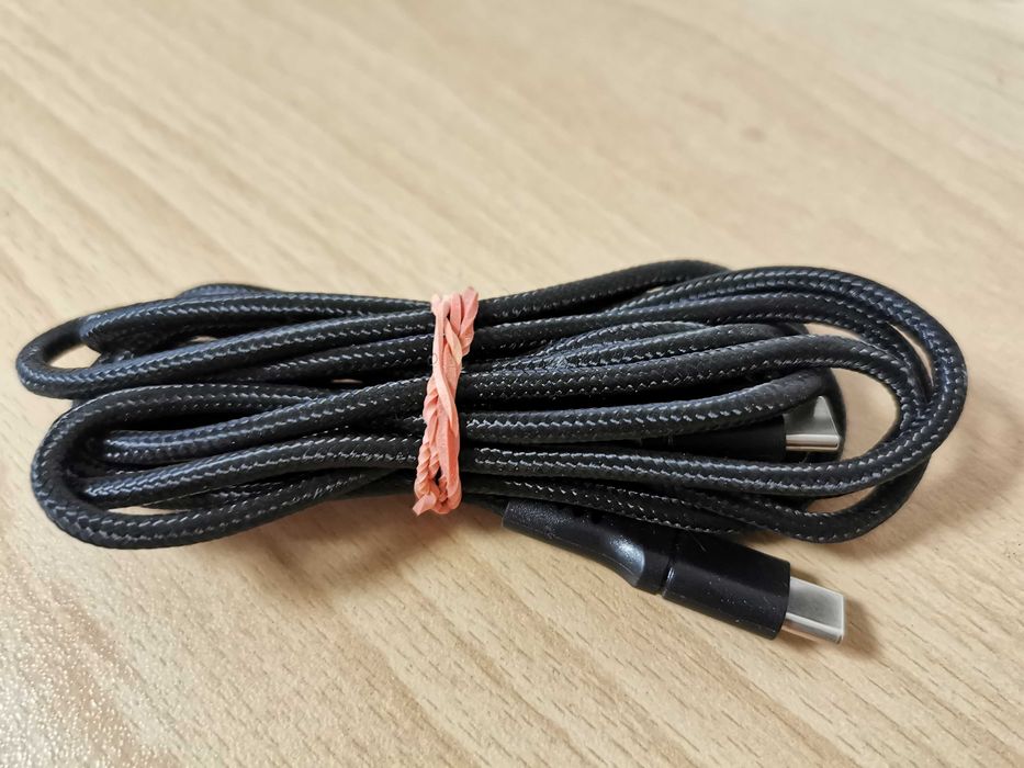 Corsair Gaming MM700 RGB Extended пад за мишка, размер 3XL- 122х61см