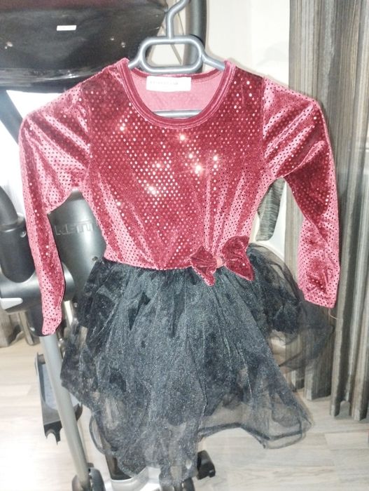 Детска рокля с тюл