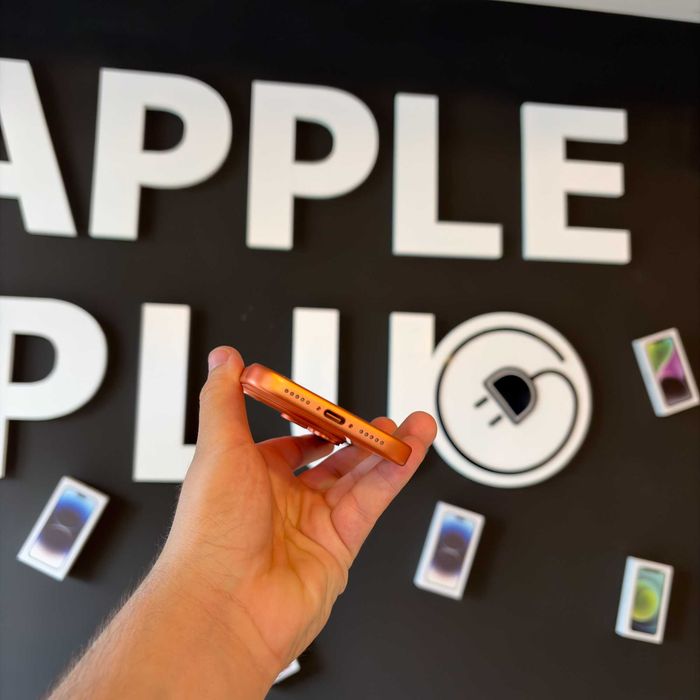 iPhone 17 Pro 256Gb Cosmic Orange Aproape Nou 100% Baterie + 24 Luni Garanție/ Apple Plug