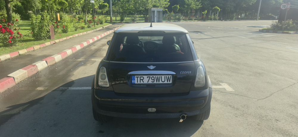 De vanzare Mini Cooper,1.6 benzina,an 2003