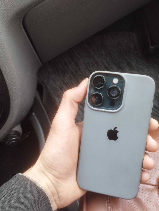 Iphone xr 13 pro korpusda ideal yomkos 83 hamma yogi radnoy ekran
