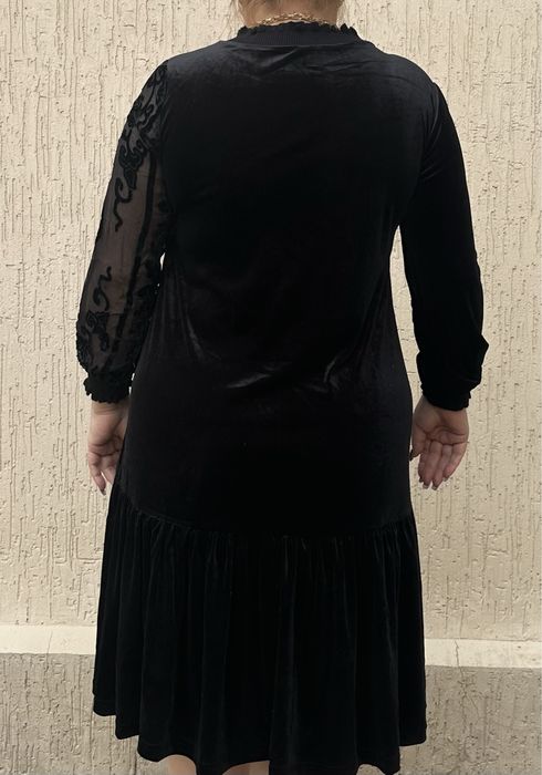 Велюровое платье