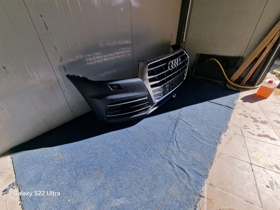 Bara fata audi q5 fy. 2016+ spate grila aripa scut