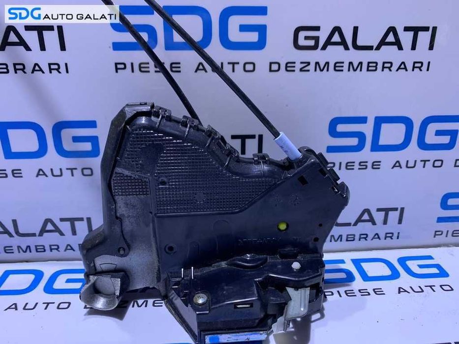 Broasca Incuietoare Usa Portiera Dreapta Fata Toyota Auris 2006 - 2012 Cod A046693 [D0576]