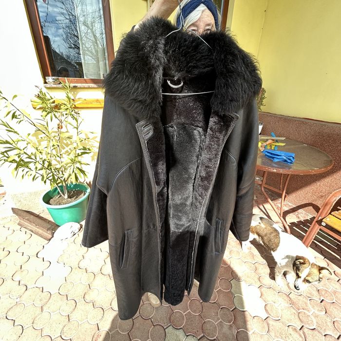 Cojoc de blana miel nou