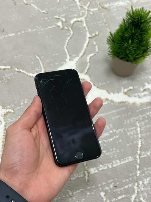 Iphone se 2020 64/100%