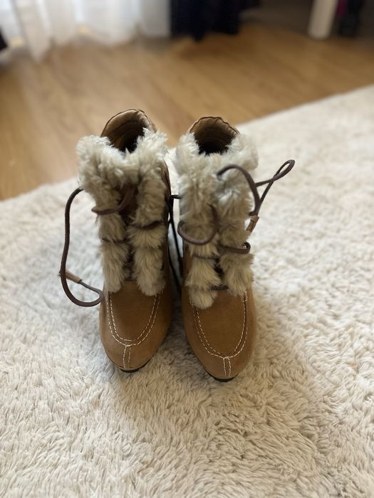 Botine cu blana dama