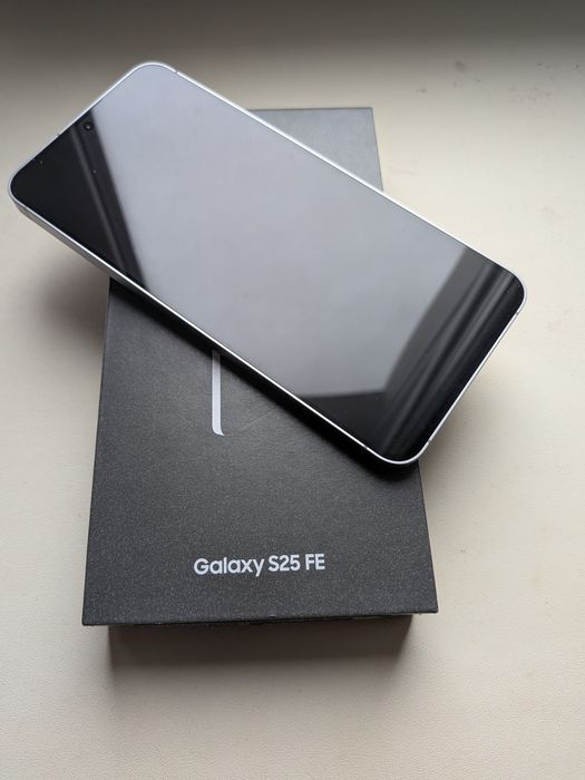 Продам Samsung s25 fe