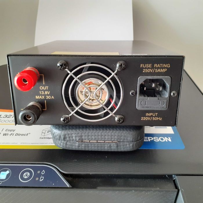 Sursa alimentare  9-15V/ 30A