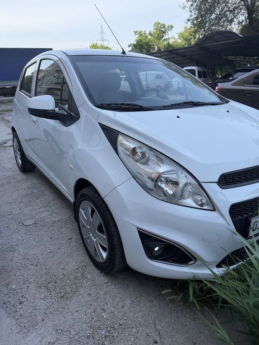 Spark 2011 yil 2 pazitsa mehanika arendaga