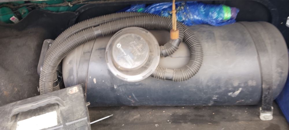 Продам Митсубиси Каризма.