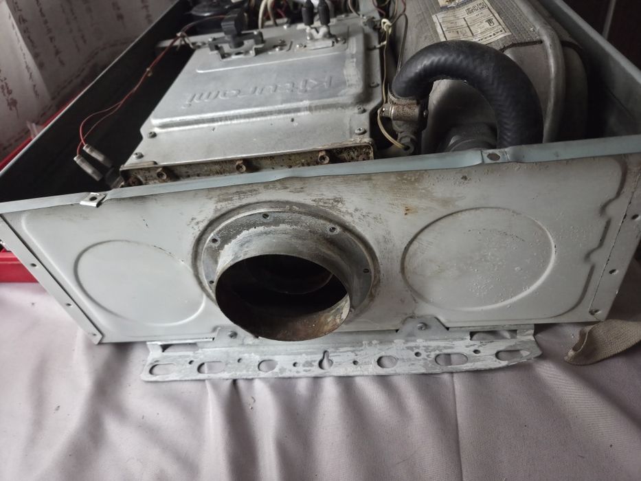 Продам газовый котёл kiturami
