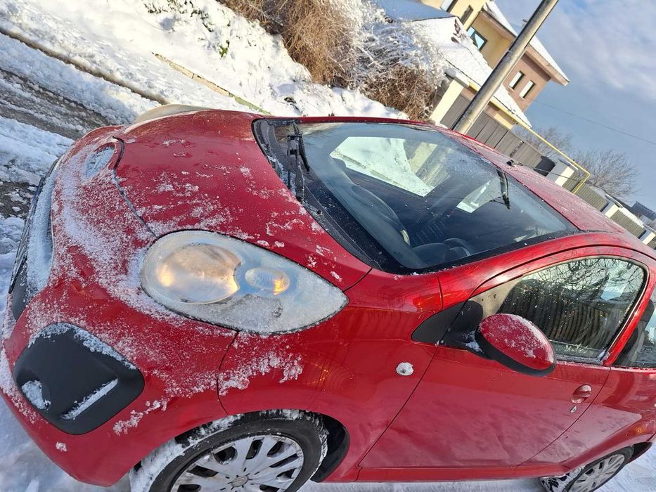 Citroen C1  benzina 69.000 km 2014 :3700 Euro Unic proprietar