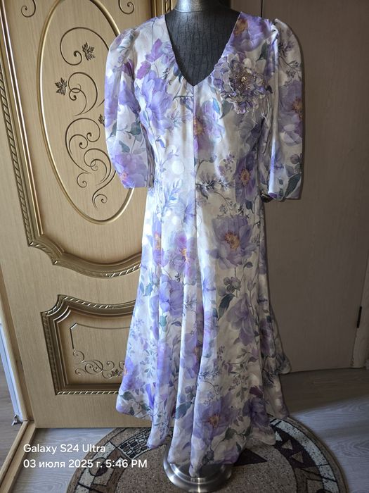 Продам платье Турция 48 размер