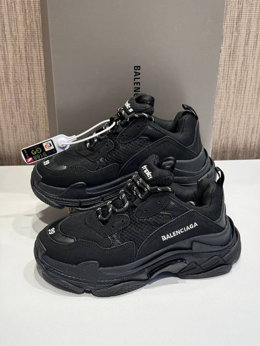 Balenciaga Triple S