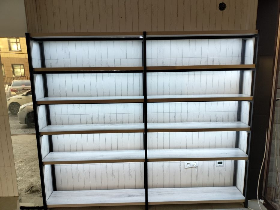 Торговое оборудование. Стеллажи. Лофт.