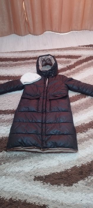 Срочно продам зимние куртки