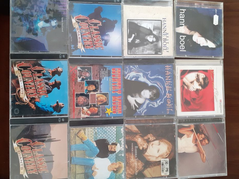 Cd uri muzica diferite genuri