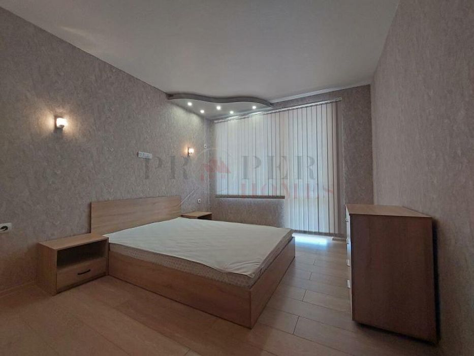 Дава се под наем Двустаен апартамент в Велико Търново, Колю Фичето - 68 кв.м за 359.04 € - Снимка #4