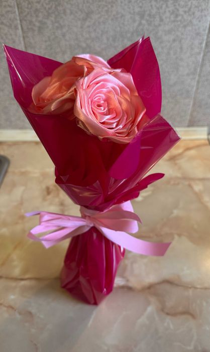 Вечни букети -рози от фоам и сатен