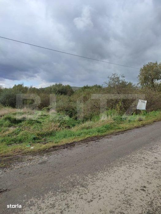 Teren extravilan de vanzare, 70 ari, utilitati, zona Simionesti